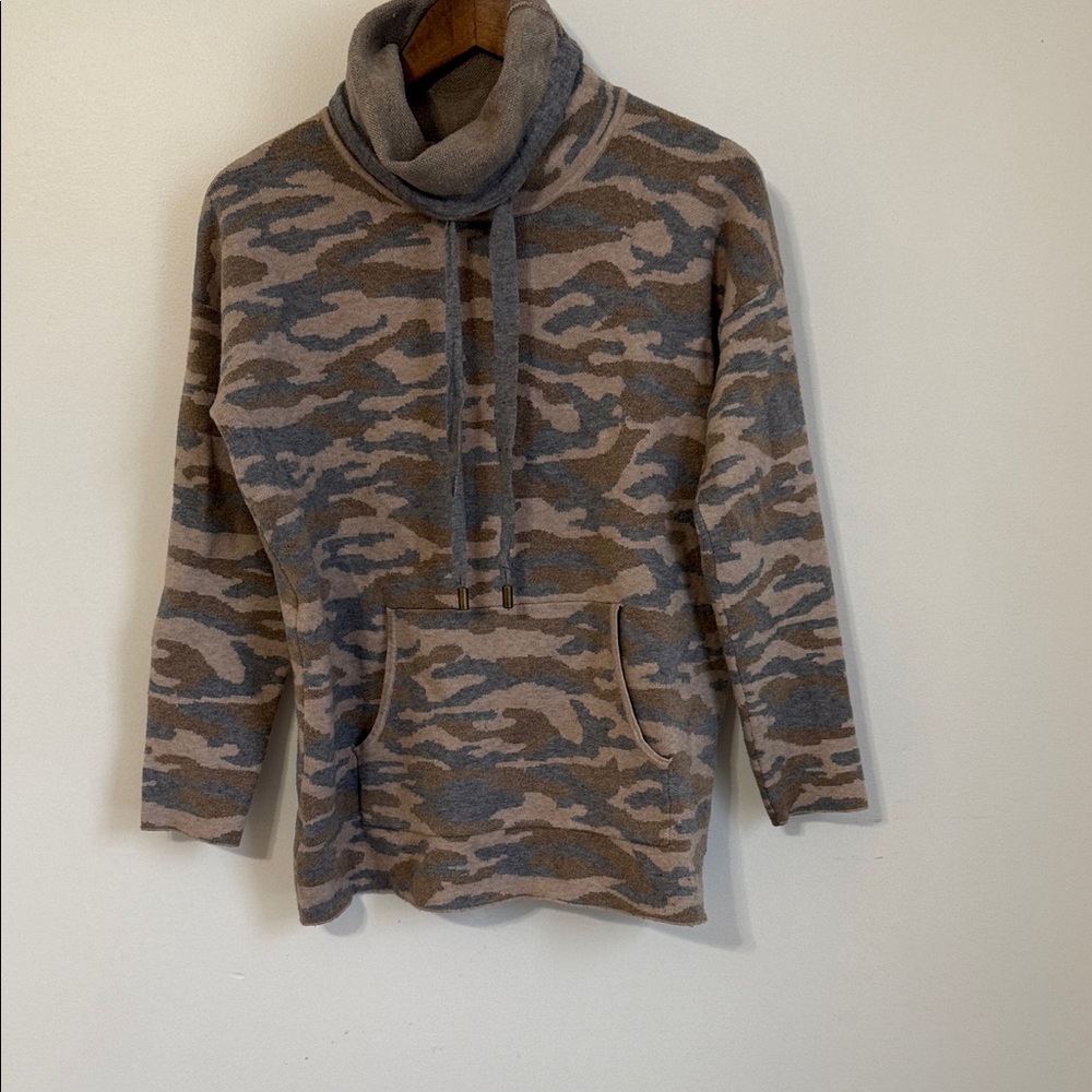 Tahari Women's Camouflage Cowl Neck Sweater